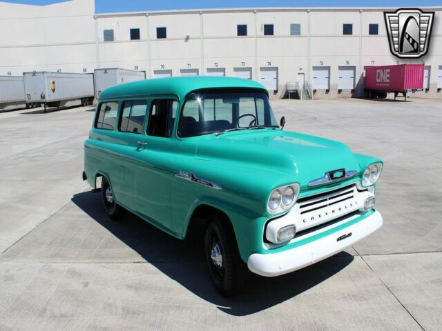 Chevrolet Suburban 1958 image number 17