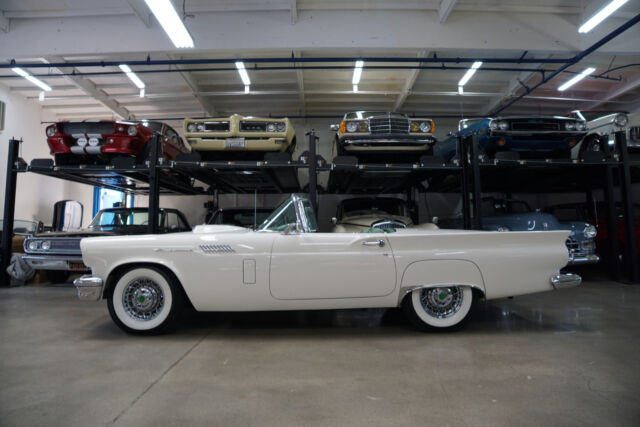 Ford Thunderbird 312 V8 Convertible 1957 image number 1