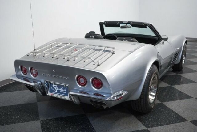 Chevrolet Corvette 1970 image number 12