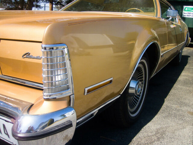 Lincoln Continental 1974 image number 14