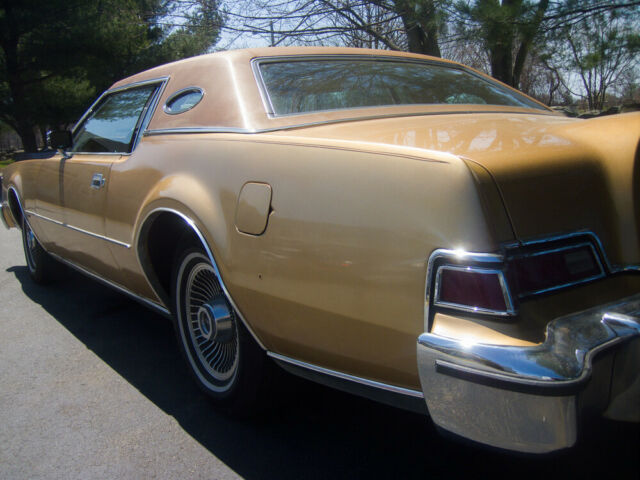 Lincoln Continental 1974 image number 17