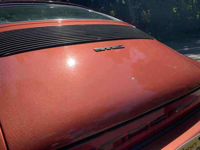 Porsche 911 S 1976 image number 21