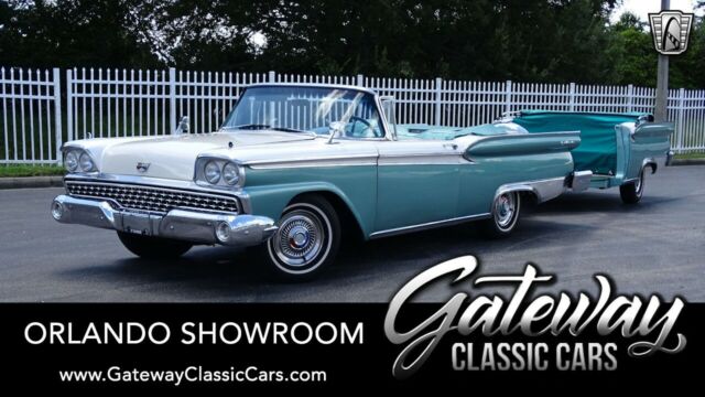 Ford Galaxie 1959 image number 0