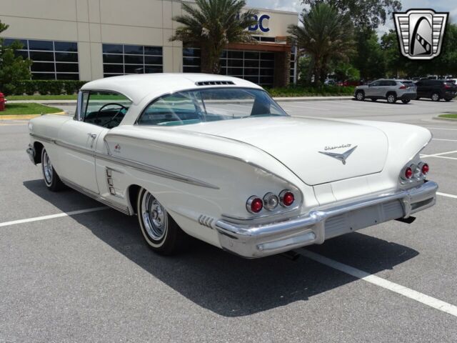 Chevrolet Impala 1958 image number 42