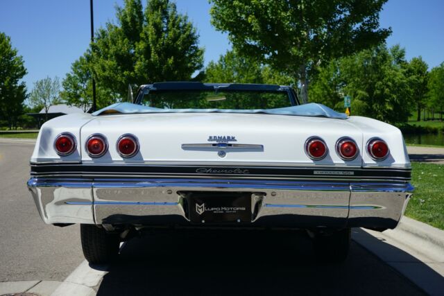 Chevrolet Impala 1965 image number 18