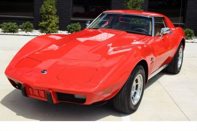 Chevrolet Corvette 1976 image number 0