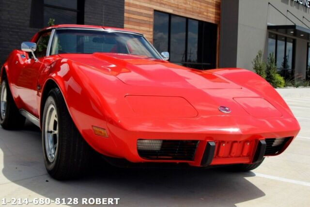 Chevrolet Corvette 1976 image number 1