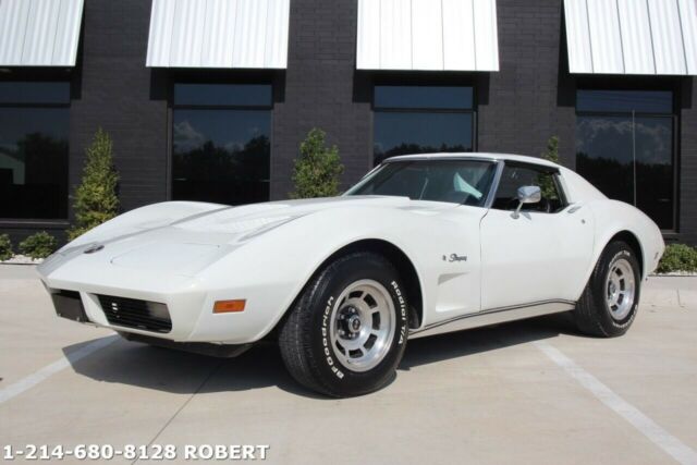 Chevrolet Corvette 1974 image number 28