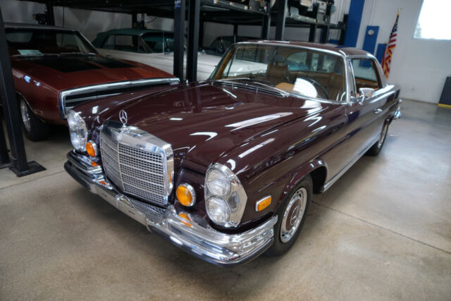 Mercedes-Benz 280SE 3.5 V8 2 Door Coupe 1971 image number 0