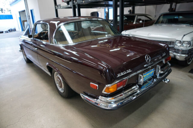 Mercedes-Benz 280SE 3.5 V8 2 Door Coupe 1971 image number 14