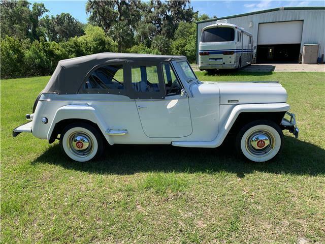 Willys Jeepster 1949 image number 8