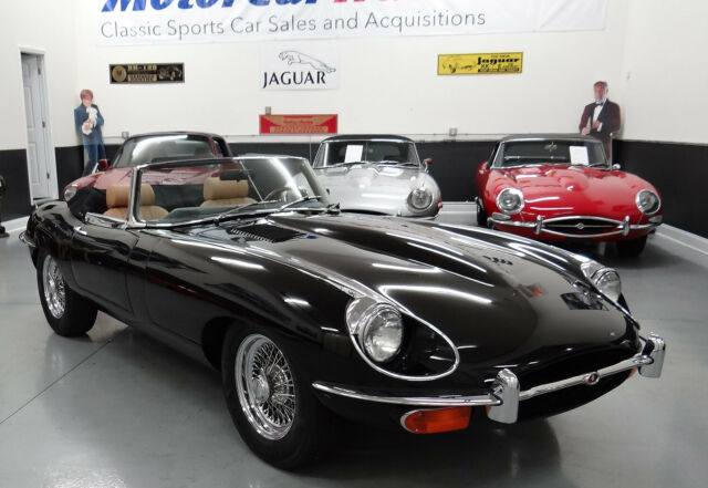 Jaguar E-Type 1969 image number 1