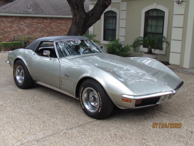 Chevrolet Corvette 1972 image number 1