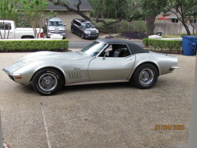 Chevrolet Corvette 1972 image number 30