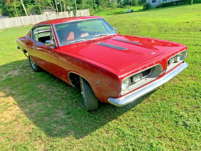 Plymouth Barracuda 1967 image number 28