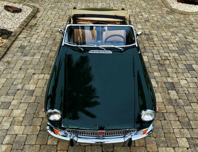 MG MGB 1978 image number 25