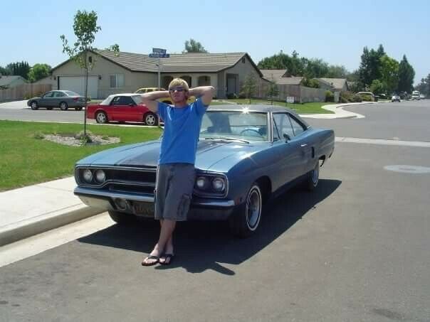 Plymouth Road Runner 1970 image number 23