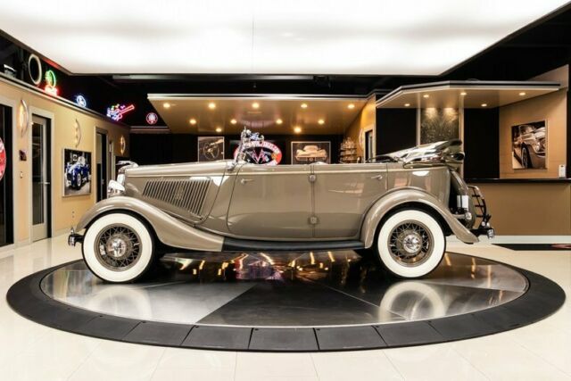 Ford Phaeton 1934 image number 19