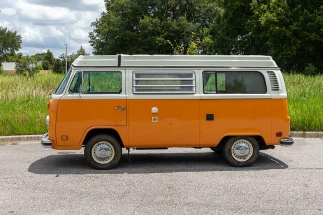 Volkswagen Westfalia Bus 1978 image number 26