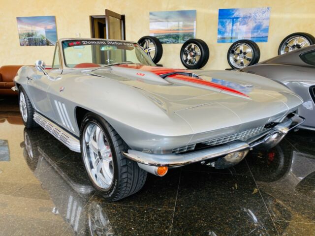 Chevrolet Corvette 1966 image number 0