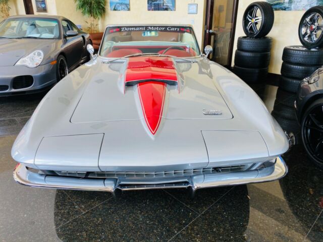 Chevrolet Corvette 1966 image number 1