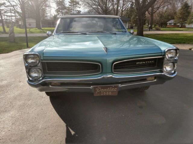 Pontiac Le Mans 1966 image number 20