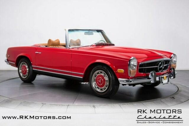 Mercedes-Benz SL-Class 1971 image number 34