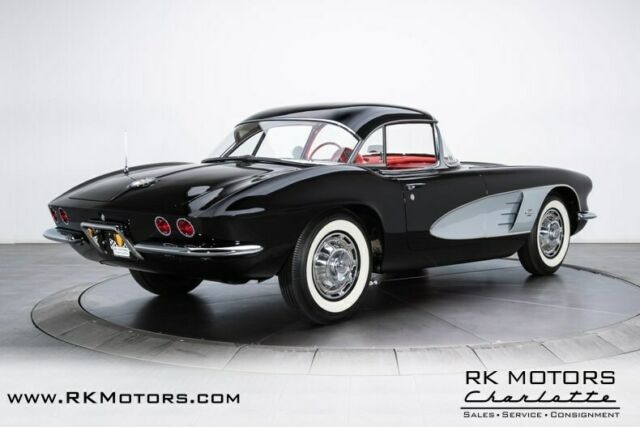 Chevrolet Corvette 1961 image number 7