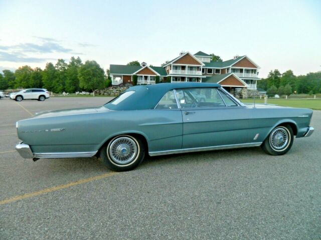 Ford Galaxie 1966 image number 5