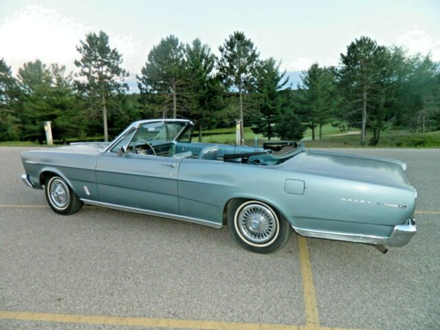 Ford Galaxie 1966 image number 8