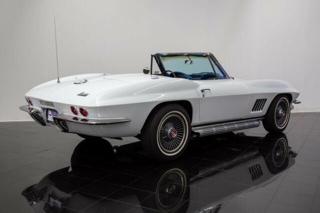 Chevrolet Corvette 1967 image number 34