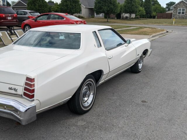 Chevrolet Monte Carlo 1975 image number 16