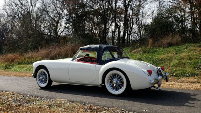 MG MGA 1956 image number 43