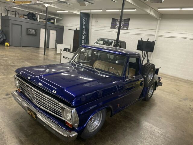 Ford F-100 1967 image number 1