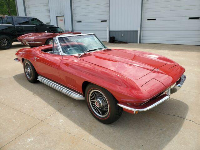 Chevrolet Corvette 1967 image number 31