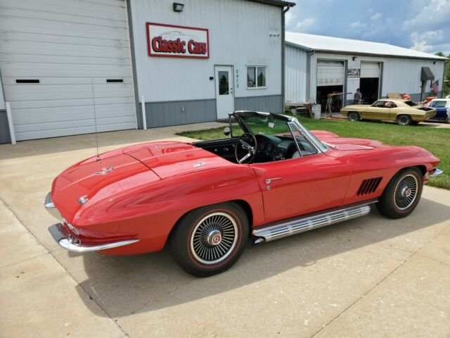 Chevrolet Corvette 1967 image number 32