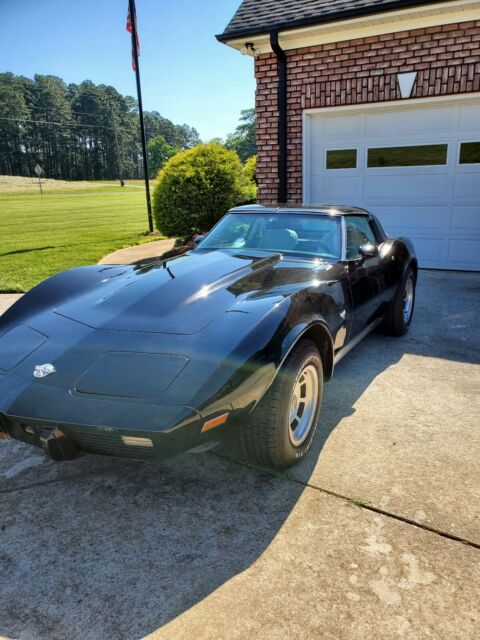 Chevrolet Corvette 1978 image number 1