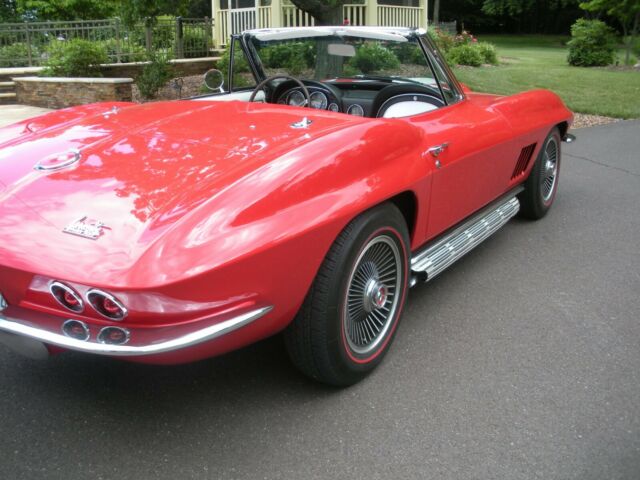 Chevrolet Corvette 1967 image number 12