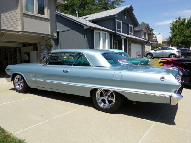 Chevrolet Impala 1963 image number 0