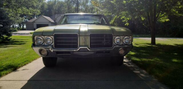 Oldsmobile Cutlass 1971 image number 2