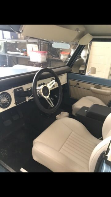 Ford Bronco 1969 image number 6