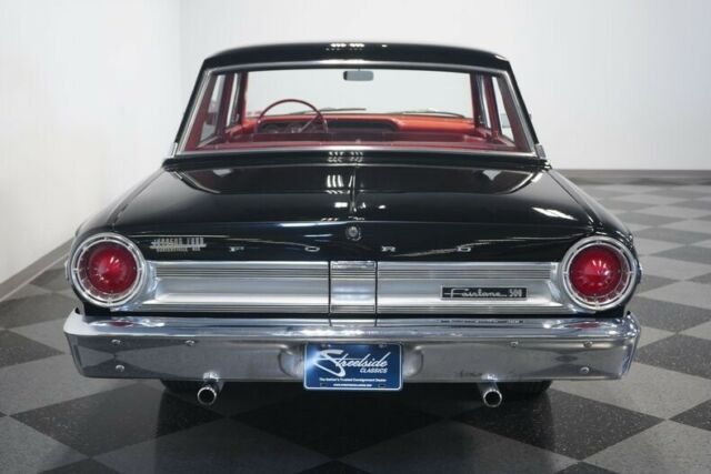 Ford Fairlane 1964 image number 11