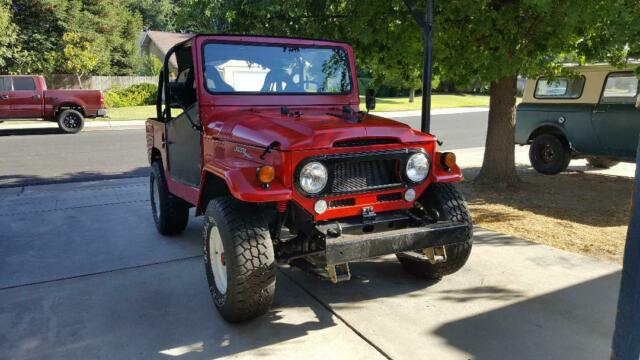 Toyota Land Cruiser 1965 image number 14