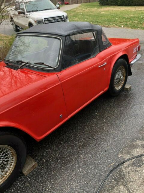 Triumph TR-6 1973 image number 17