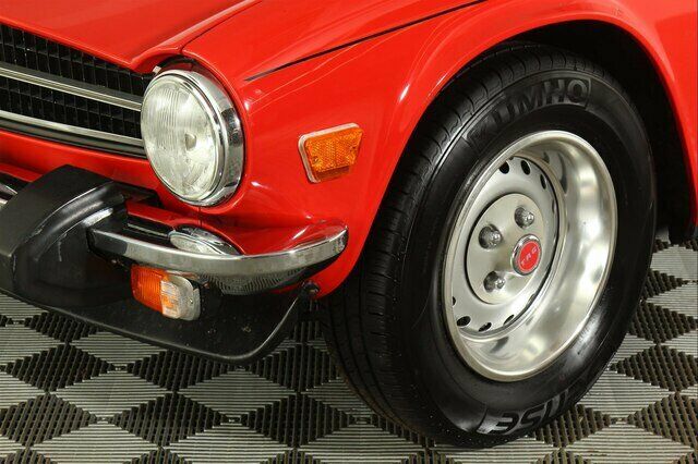 Triumph TR-6 1976 image number 16