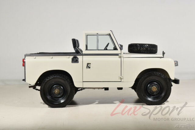 Land Rover Series 2 Safari 1962 image number 22