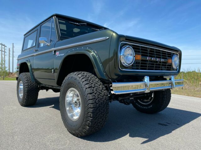 Ford Bronco 1974 image number 0