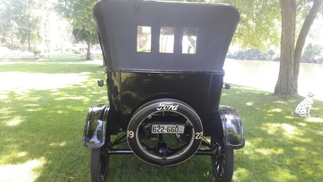 Ford Model T 1922 image number 20