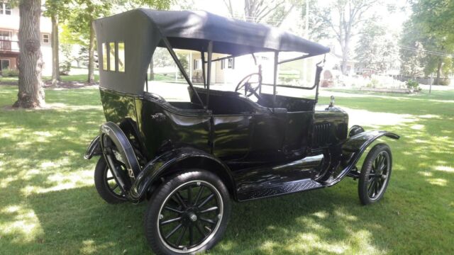 Ford Model T 1922 image number 21