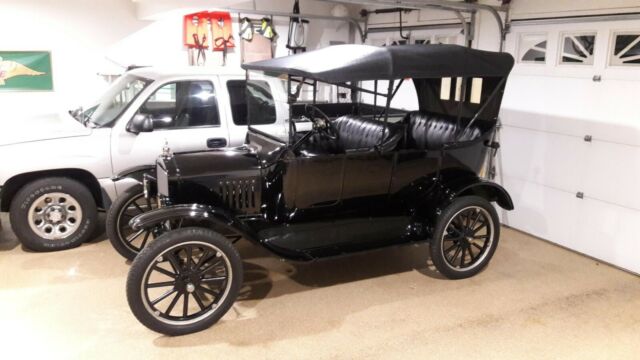 Ford Model T 1922 image number 25